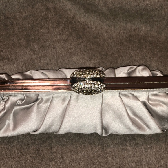 Purse - Picture 3 of 5